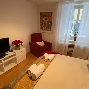  Apartment Hilda: Tranquillo In Centro